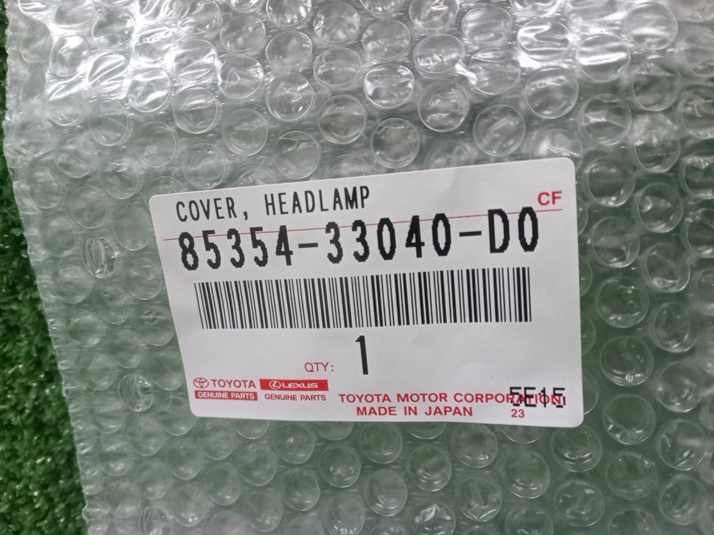 Крышка омывателя фар левая LEXUS ES300H AXZH10 85354-33040-D0 3 ракурс