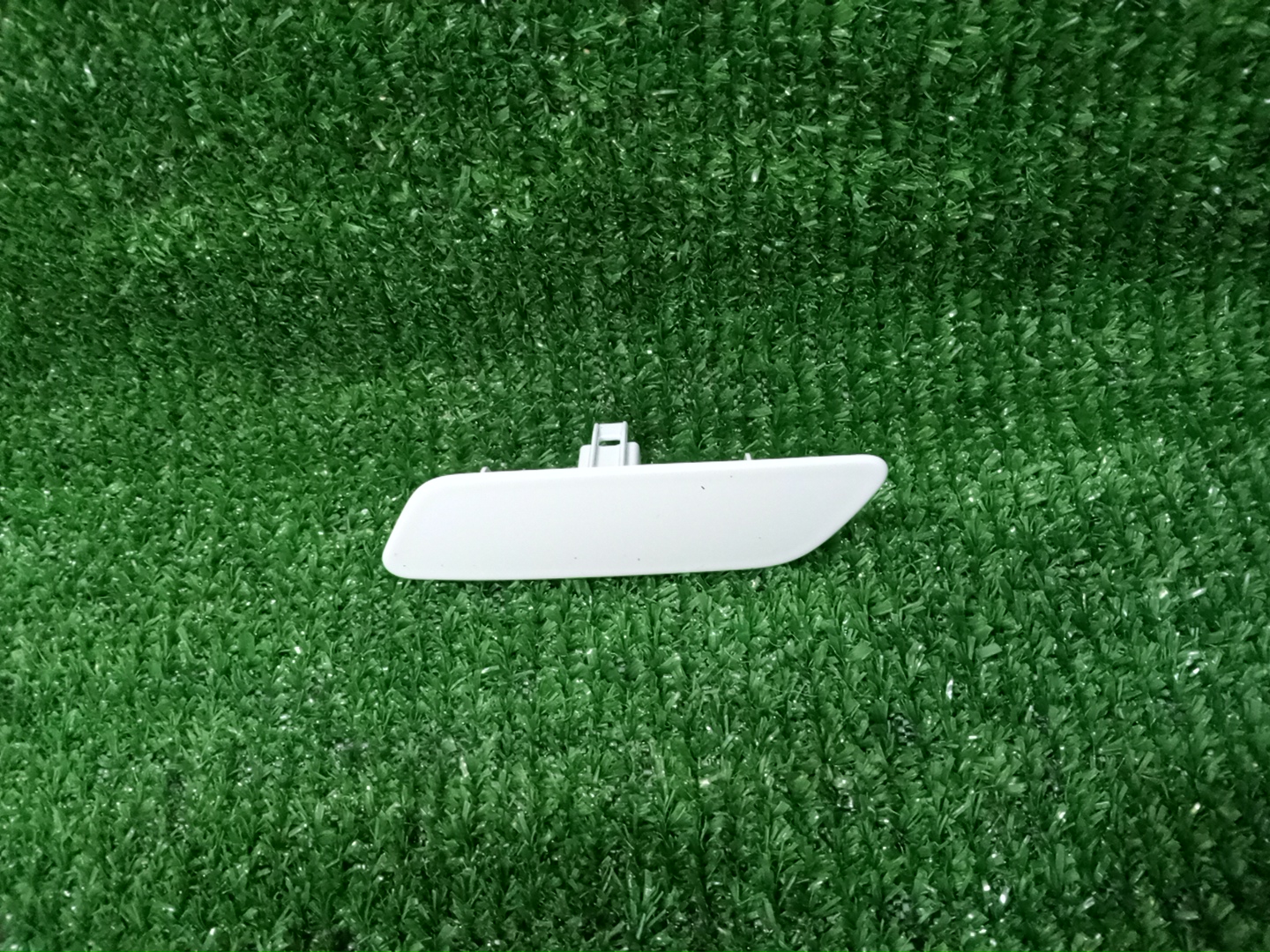 Крышка омывателя фар левая передняя LEXUS GS300H AWL10 85354-30180-A0 1 ракурс