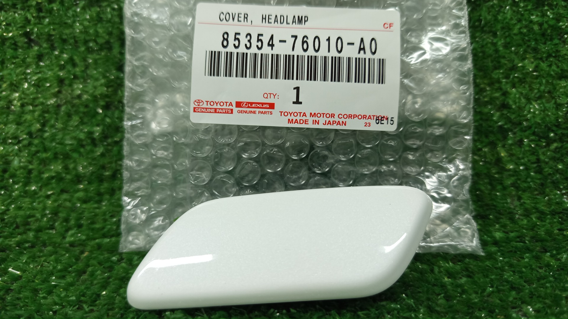 Крышка омывателя фар левая LEXUS CT200H ZWA10 85354-76010-A0 1 ракурс