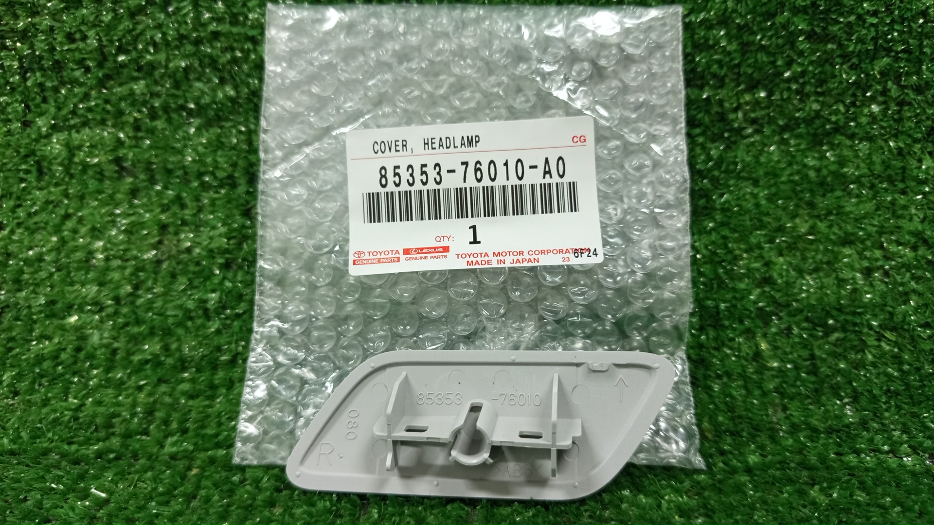 Крышка омывателя фар правая LEXUS CT200H ZWA10 85353-76010-A0 2 ракурс