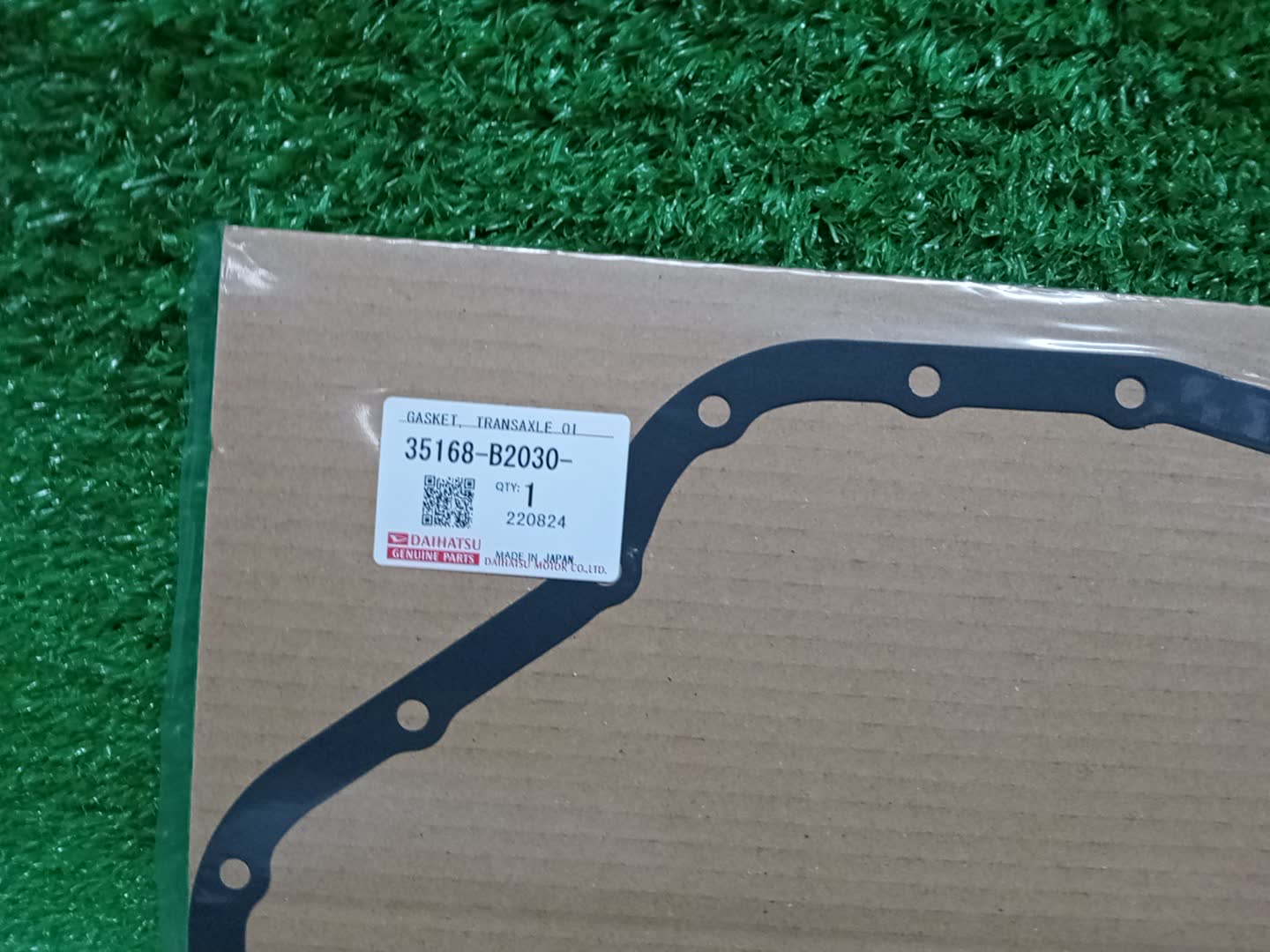 Прокладка поддона акпп TOYOTA RAIZE A210A 1KR-VET 35168-B2030 2 ракурс