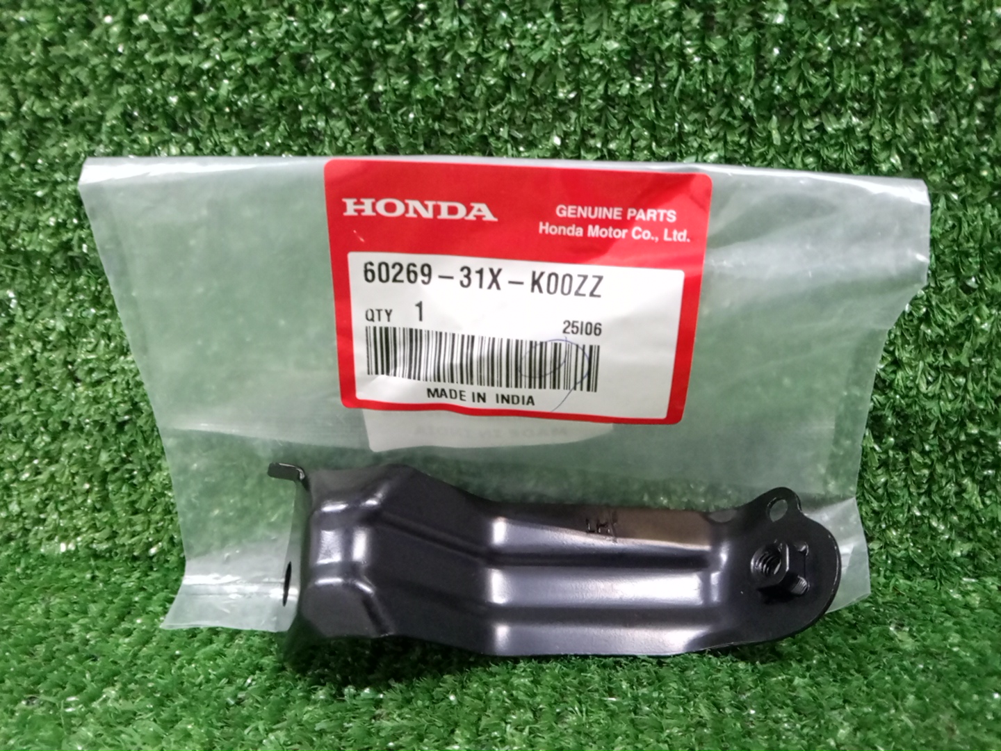  HONDA WR-V DG5 60269-31X-K00ZZ 2 ракурс