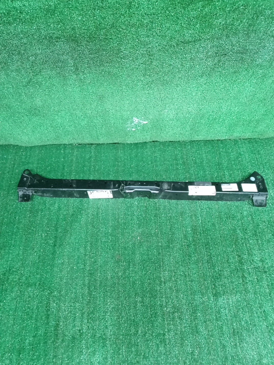 Планка замка капота NISSAN X-TRAIL T33 62511-6RL0A 2 ракурс