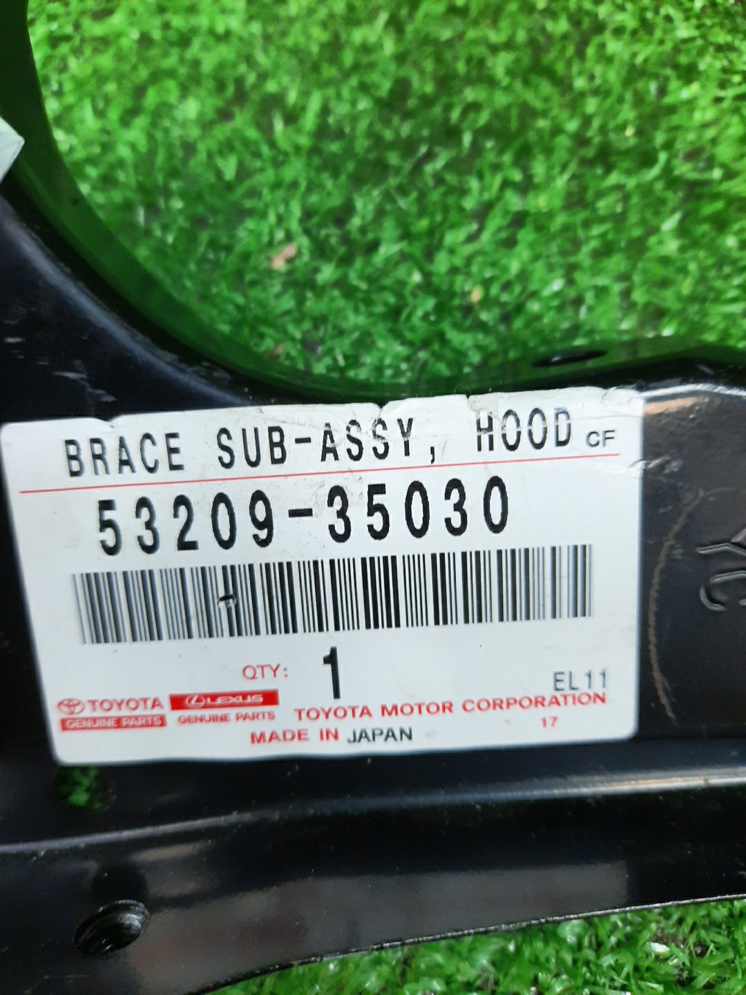 Планка замка капота TOYOTA FJ CRUISER GSJ15 1GR-FE 53209-35030 3 ракурс