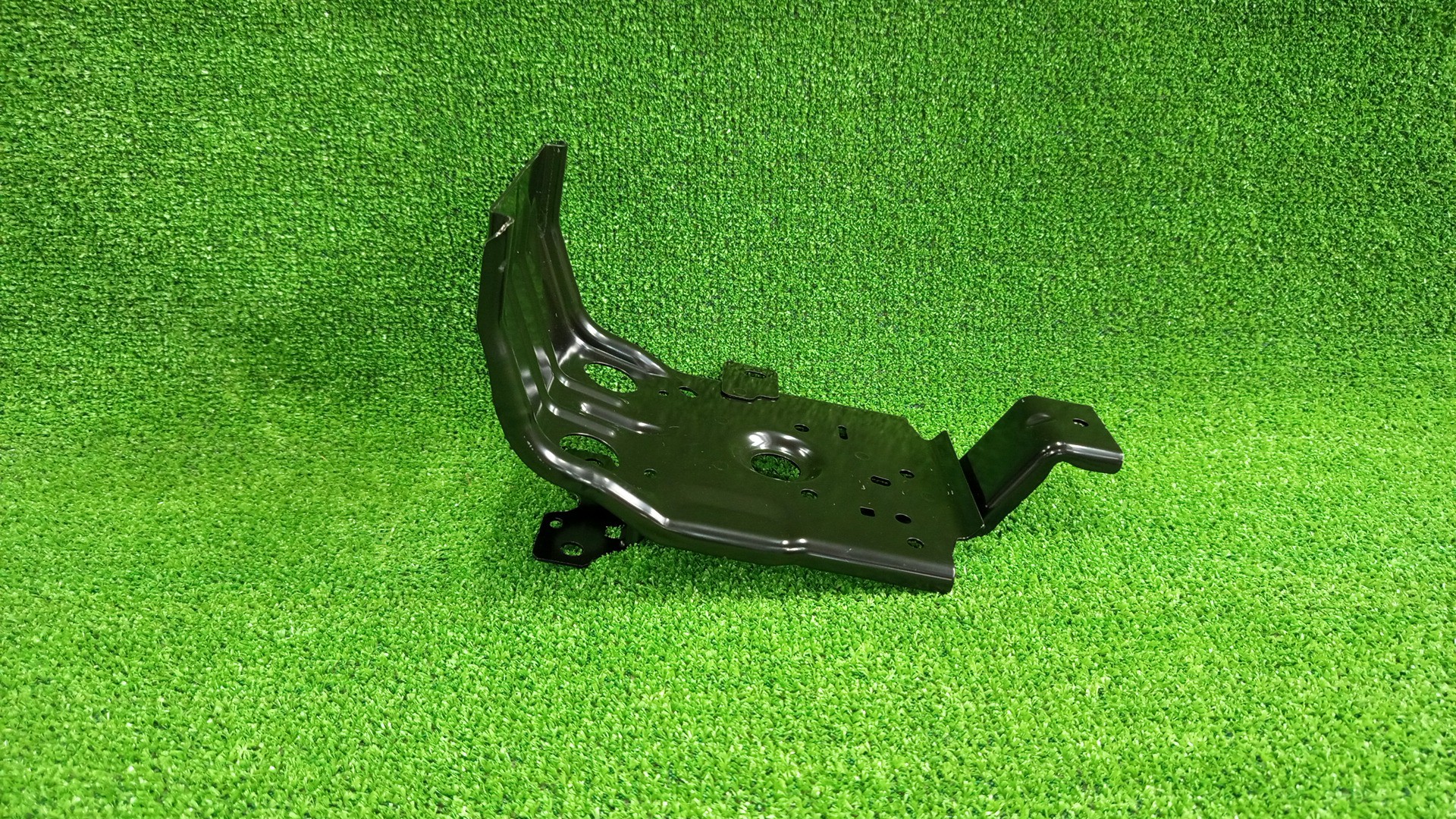 Планка замка капота MAZDA CX-9 TC TK48-52-150 1 ракурс
