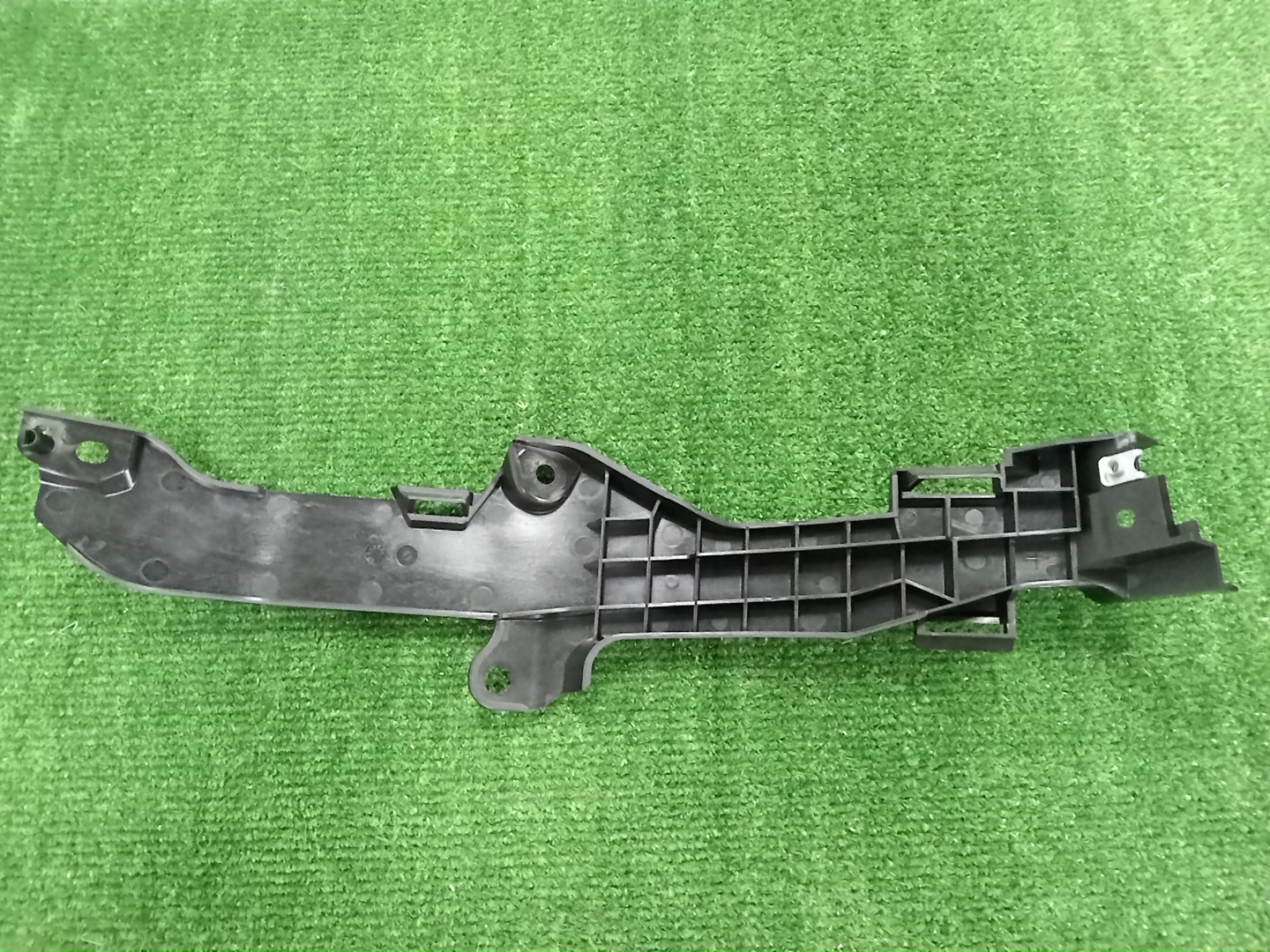  SUBARU LEVORG VN5 57707VC030 2 ракурс