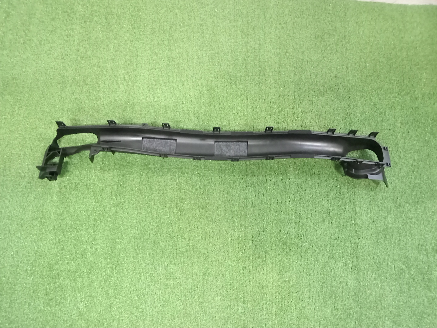 Воздухозаборник TOYOTA YARIS KSP210 17752-15070 2 ракурс Воздухозаборник TOYOTA YARIS KSP210 17752-15070 2 ракурс