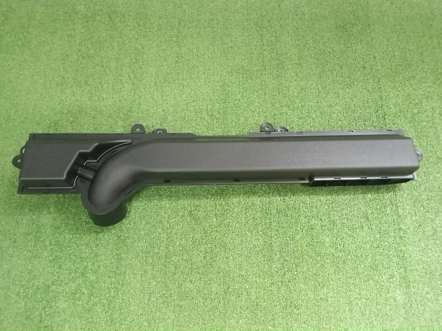Воздухозаборник TOYOTA COROLLA NRE210 17751-47100 1 ракурс Воздухозаборник TOYOTA COROLLA NRE210 17751-47100 1 ракурс