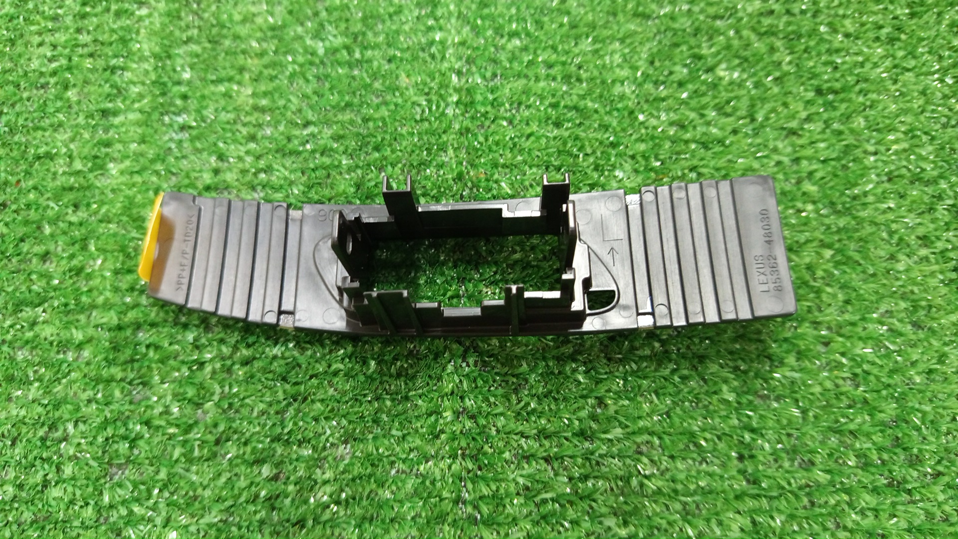  LEXUS RX350 TALA15 85362-48030 2 ракурс
