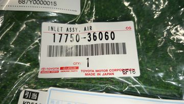 ВОЗДУХОЗАБОРНИК НА LEXUS RX300 AGL25W