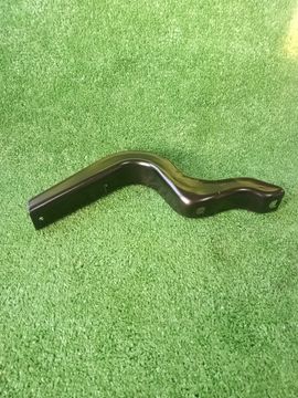 КРЕПЛЕНИЕ ПОДНОЖКИ НА TOYOTA HILUX GUN125