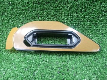 КРОНШТЕЙН ФОРСУНКИ ОМЫВАТЕЛЯ НА LEXUS UX250H MZAH10