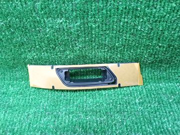 КРОНШТЕЙН ФОРСУНКИ ОМЫВАТЕЛЯ НА LEXUS GS300H AWL10