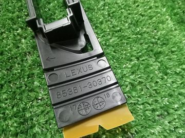 КРОНШТЕЙН ФОРСУНКИ ОМЫВАТЕЛЯ НА LEXUS GS300H AWL10