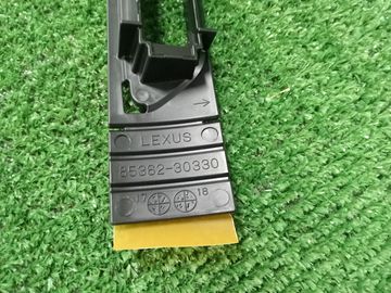 КРОНШТЕЙН ФОРСУНКИ ОМЫВАТЕЛЯ НА LEXUS GS300H AWL10