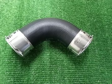 ПАТРУБОК ИНТЕРУКУЛЕРА НА TOYOTA HILUX GUN125 2GD-FTV