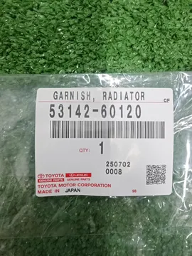 КРОНШТЕЙН ДАТЧИКА ПАРКОВКИ НА TOYOTA LAND CRUISER VJA300W