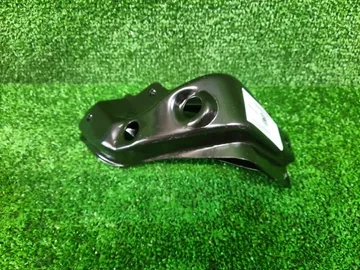 КРОНШТЕЙН КРЫЛА НА TOYOTA HILUX GUN125