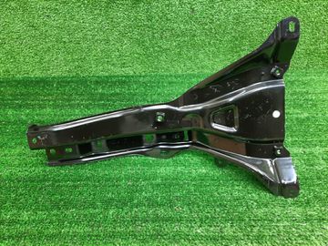 ПЛАНКА ЗАМКА КАПОТА НА TOYOTA FORTUNER GUN156