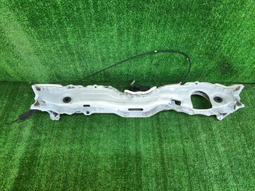 ПЛАНКА РАМКИ РАДИАТОРА НА HONDA SHUTTLE GP7