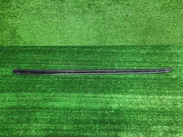 МОЛДИНГ ЛОБОВОГО СТЕКЛА НА LEXUS NX200 ZGZ15