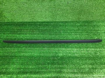 МОЛДИНГ ЛОБОВОГО СТЕКЛА НА LEXUS NX200 ZGZ15