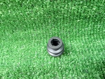 ПЫЛЬНИК НАПРАВЛЯЮЩЕЙ СУППОРТА НА TOYOTA HARRIER AVU65W