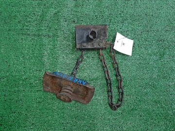 КРЕПЛЕНИЕ ЗАПАСКИ НА ISUZU ELF AKR71