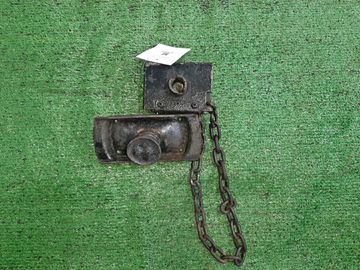 КРЕПЛЕНИЕ ЗАПАСКИ НА ISUZU ELF AKR71