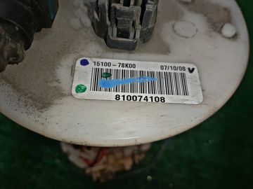 НАСОС ПОГРУЖНОЙ НА SUZUKI ESCUDO TDA4W J24B