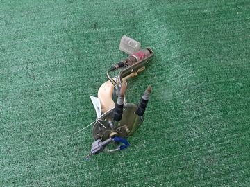 НАСОС ПОГРУЖНОЙ НА TOYOTA MARK II JZX90 1JZ-GE