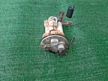 НАСОС ПОГРУЖНОЙ НА TOYOTA COROLLA NZE121 1NZ-FE