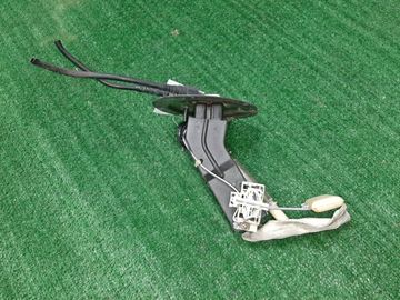 НАСОС ПОГРУЖНОЙ НА NISSAN PRESAGE U30 KA24DE