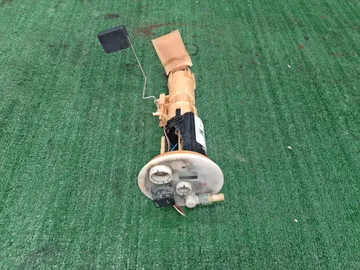 НАСОС ПОГРУЖНОЙ НА DAIHATSU TERIOS KID J111G EF-DEM