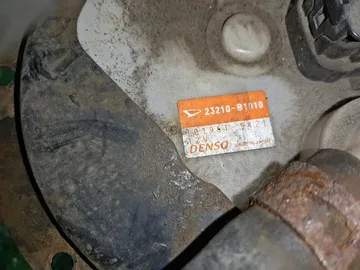 НАСОС ПОГРУЖНОЙ НА TOYOTA PASSO KGC15 1KR-FE