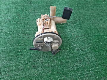 НАСОС ПОГРУЖНОЙ НА TOYOTA COROLLA NZE121 1NZ-FE