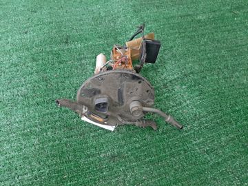 НАСОС ПОГРУЖНОЙ НА TOYOTA COROLLA AE114 4A-FE