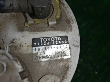 НАСОС ПОГРУЖНОЙ НА TOYOTA COROLLA NZE121 1NZ-FE