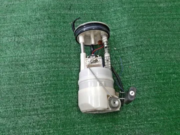 НАСОС ПОГРУЖНОЙ НА NISSAN X-TRAIL TNT31 QR25DE