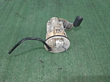 НАСОС ПОГРУЖНОЙ НА TOYOTA IPSUM ACM21W 2AZ-FE