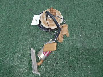 НАСОС ПОГРУЖНОЙ НА NISSAN LIBERTY PM12 SR20DE