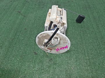 НАСОС ПОГРУЖНОЙ НА TOYOTA HARRIER MCU35W 1MZ-FE