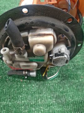 НАСОС ПОГРУЖНОЙ НА TOYOTA COROLLA  AXIO ZRE142 2ZR-FE