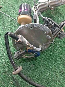 НАСОС ПОГРУЖНОЙ НА TOYOTA MARK II GX100 1G-FE