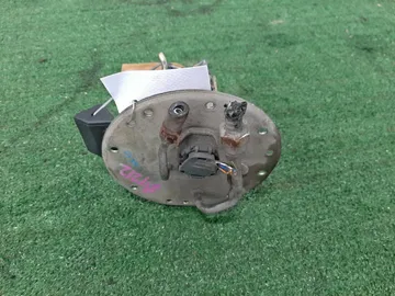 НАСОС ПОГРУЖНОЙ НА TOYOTA CARINA AT212 5A-FE