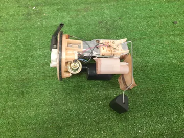 НАСОС ПОГРУЖНОЙ НА TOYOTA CAMRY GRACIA SXV20 5S-FE