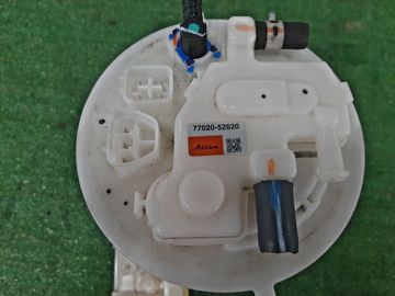 НАСОС ПОГРУЖНОЙ НА TOYOTA YARIS CROSS MXPJ10 M15A-FXE