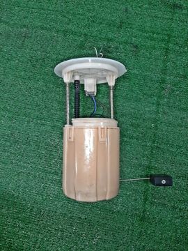 НАСОС ПОГРУЖНОЙ НА TOYOTA HARRIER MCU30W 1MZ-FE