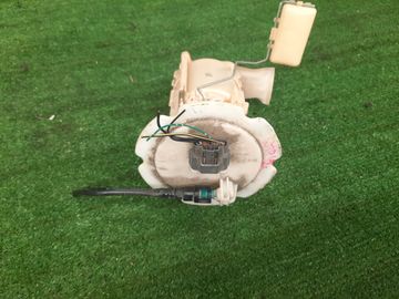 НАСОС ПОГРУЖНОЙ НА NISSAN PRIMERA WTP12 QR20DE