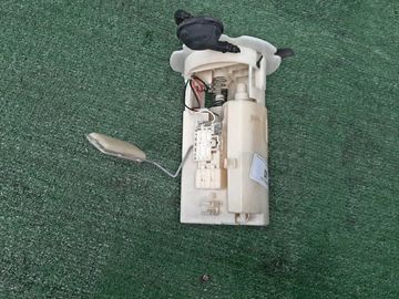 НАСОС ПОГРУЖНОЙ НА NISSAN BLUEBIRD SYLPHY TG10 QR20DD